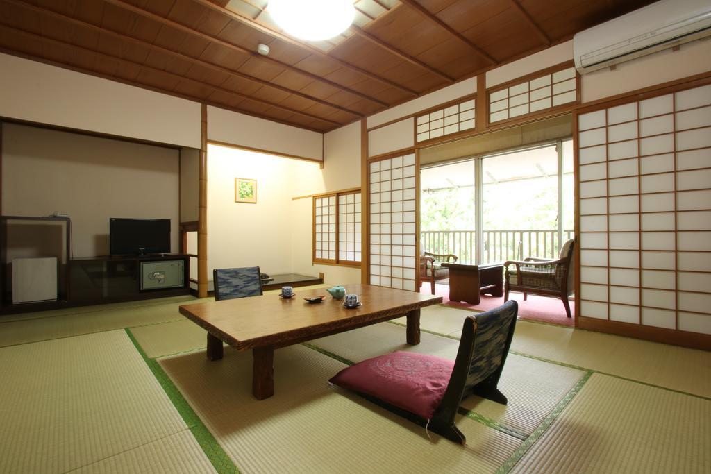 Unzen Yumei Hotel Room photo